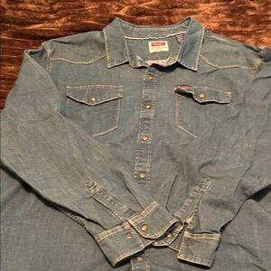 Wrangler Classic Blue Button-Up Shirt